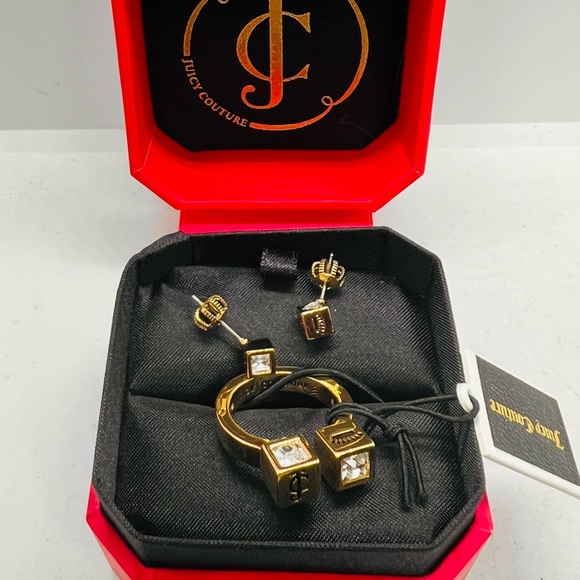 NWT Juicy Couture Gold Tone Cube Ring Size 7 & Earring Studs Set of 2 - Picture 3 of 13
